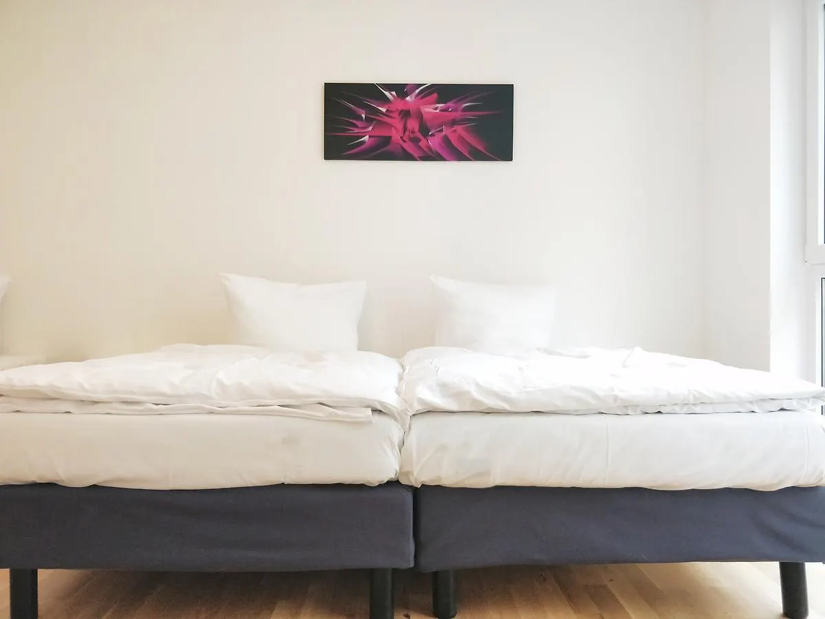 Avi City Apartments Kinghouse Düsseldorf Willa